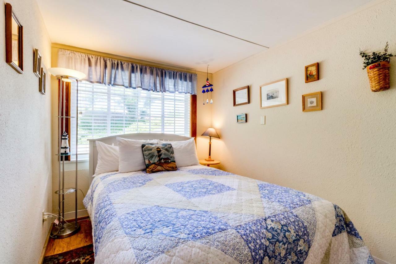Netarts Happy Camp Beachfront Cabin מראה חיצוני תמונה