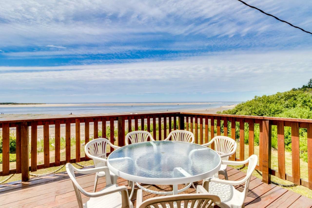 Netarts Happy Camp Beachfront Cabin מראה חיצוני תמונה
