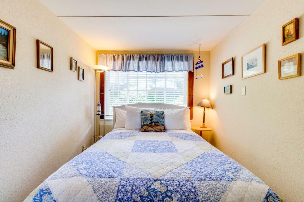 Netarts Happy Camp Beachfront Cabin מראה חיצוני תמונה